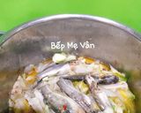Hình bước làm 5 của món Cá Chốt Om Măng Chua Khế Chuối Chát