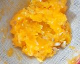 A picture of step 2 of Orange apple juice.