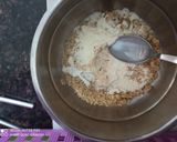 A picture of step 1 of Mini egg veggie pancakes.