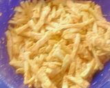 A picture of step 3 of Chow chow crispy fritter.
