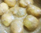 A picture of step 3 of Spicy Potato Tikka in appe pan.