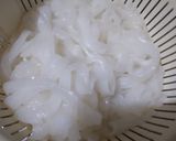 Foto langkah ke 1 dari resep Kwetiau Goreng Ebi (Bekal Sekolah).