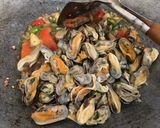 Foto langkah ke 3 dari resep Kerang Saus Tiram.