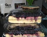 Foto langkah ke 10 dari resep Berry's Cheesecake Roti Tawar Kukus.