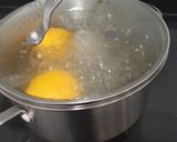 Foto del paso 1 de la receta Bizcocho de naranja y almendra con bocados de chocolate