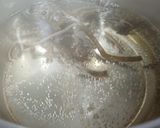 Hình bước làm 1 của món Mì gói bò mộc nhĩ