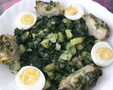 Foto del paso 3 de la receta: Espinacas con patatas, alcachofas y huevos cocidos