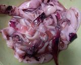 Foto langkah ke 1 dari resep Sambal Cumi dan Udang.