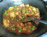 A picture of step 3 of Aloo Matar..