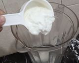 A picture of step 1 of Simple Lassi.