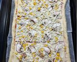 A picture of step 2 of Pizza with cheese edges.