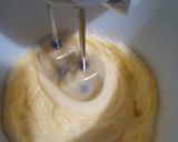 Foto del paso 1 de la receta: Torta fácil y húmeda de dulce de leche en olla
