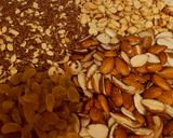 मिक्स ड्राई फ्रूट्स चिक्की (mix dry fruit chikki recipe in Hindi) रेसिपी चरण 2 फोटो