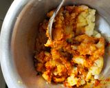 A picture of step 2 of Spicy sezwan potli from left over aalu sabji.