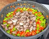 Foto langkah ke 5 dari resep Sambal pete jantung ayam.
