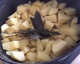Une image de l'étape 3 de Parmentier étagé au porc,girolleset tomates séchées.