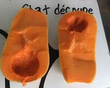 Une image de l'étape 1 de Courge butternut farcie blettes chair à saucisse à l emmental et tomates cerises.