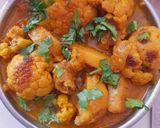 गोभी आलू की सब्जी (Gobhi Aloo ki sabzi recipe in Hindi) रेसिपी चरण 3 फोटो