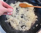 Foto del paso 4 de la receta: Papas con callampas de pino