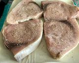 Foto del paso 1 de la receta: Albacora al sartén con un toque de hierbas