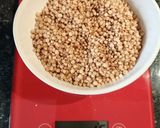 Foto del paso 2 de la receta: Galletas de Avena, Coco, Miel, Quinua y Leche de Almendras