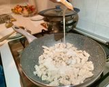 Foto del passaggio 3 della ricetta Pollo al curry e riso basmati (LIGHT!)