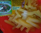 Foto langkah ke 3 dari resep Kentang Goreng.