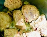 Foto del paso 3 de la receta: TAPA DE 🥩ASADO🥩 PORCINA GUISADA (con fideos) 🍛🍲
