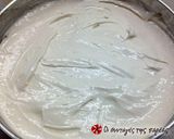 A picture of step 13 of Lemon Refrigerator Cake.