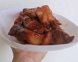 Hình bước làm 6 của món Thịt kho nước dứa(thơm, khóm)lên màu tự nhiên