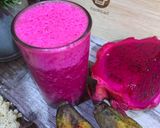 Foto langkah ke 2 dari resep Jus Pisang Buah Naga.
