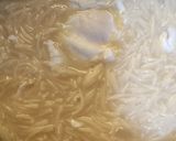 Foto del paso 4 de la receta: Sopa de Caldo de Pollo con Fideos Gallo y Huevo Estrellado