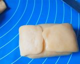 Foto langkah ke 7 dari resep Bolen Pisang tanpa Korsvet.
