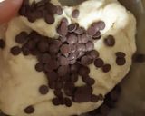 عکس مرحله 4 از دستور نان شکلات چیپسی