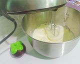 Foto del paso 6 de la receta: Ganache montada de miel
