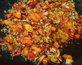 Foto langkah ke 2 dari resep Sambal tumis bawang teri.