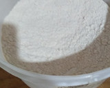 Foto del paso 1 de la receta: Rosquitas y bolitas de dulce de leche