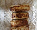 A picture of step 6 of French toast filled with chocolate and banana.
