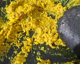 Foto langkah ke 2 dari resep Opor Kuning Ayam dan Telur.