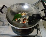Foto langkah ke 1 dari resep Oseng taoge tahu.
