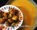 A picture of step 7 of Mushroom Tikka masala.