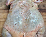 Foto del paso 9 de la receta: Pollo relleno con guarnición