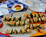 Foto del paso 3 de la receta: Brochetas de pollo y calabacín