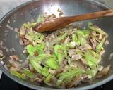 A picture of step 2 of Spicy Roasted Pork With Leeks On Rice.