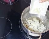 Φωτογραφία βήματος 2 της συνταγής Αρνάκι Με Χυλοπίτες
