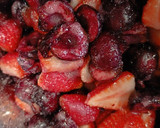 Foto del paso 3 de la receta: Tarta de cerezas y fresas (Cherry pie)