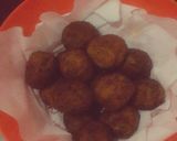 A picture of step 7 of Potato balls made easy.