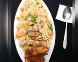 A picture of step 4 of Arabian fried rice.