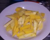 Foto del paso 6 de la receta: Vainitas guisadas con papas fritas y agua de carambola