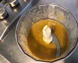 Une image de l'étape 5 de Sauce salade pimentée aux cornichons,moutarde et herbes aromatiques.